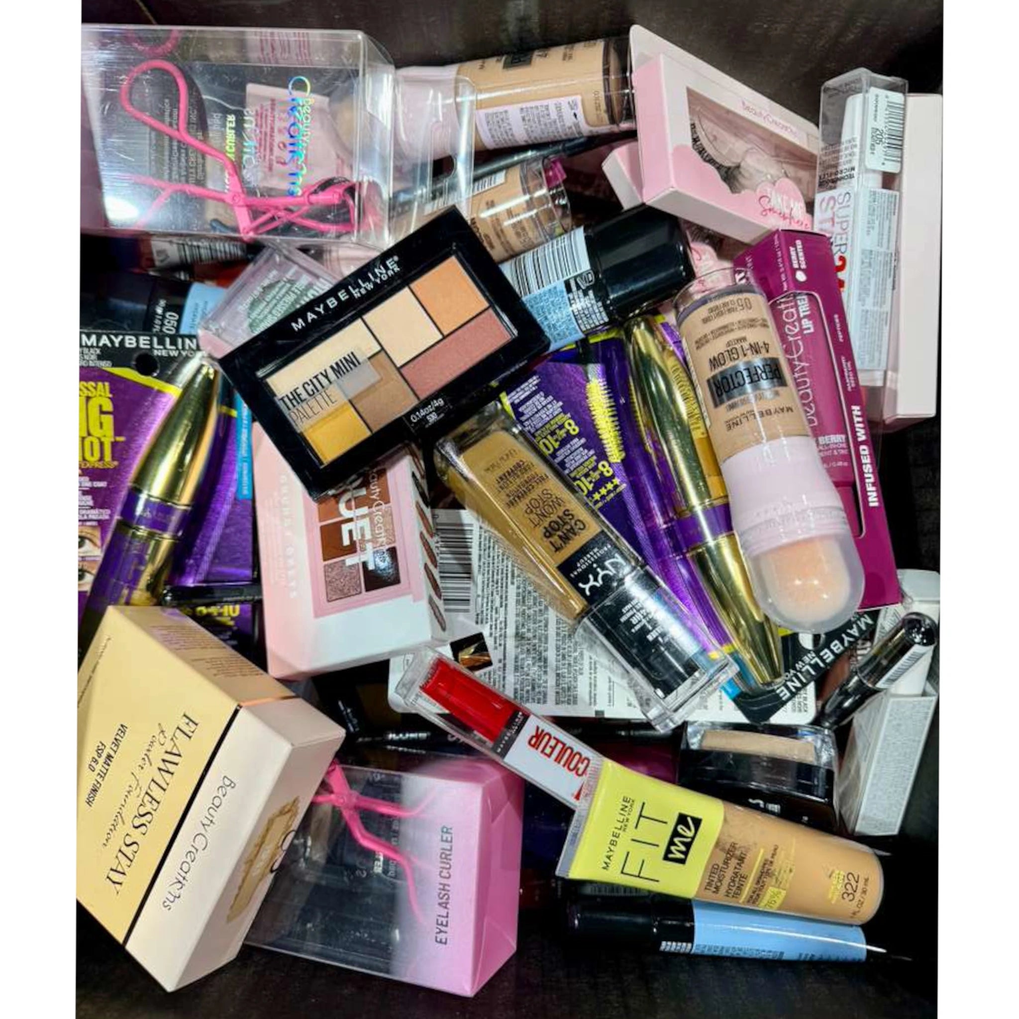 Assorted Chile Box 190 Units | Wholesale Makeup