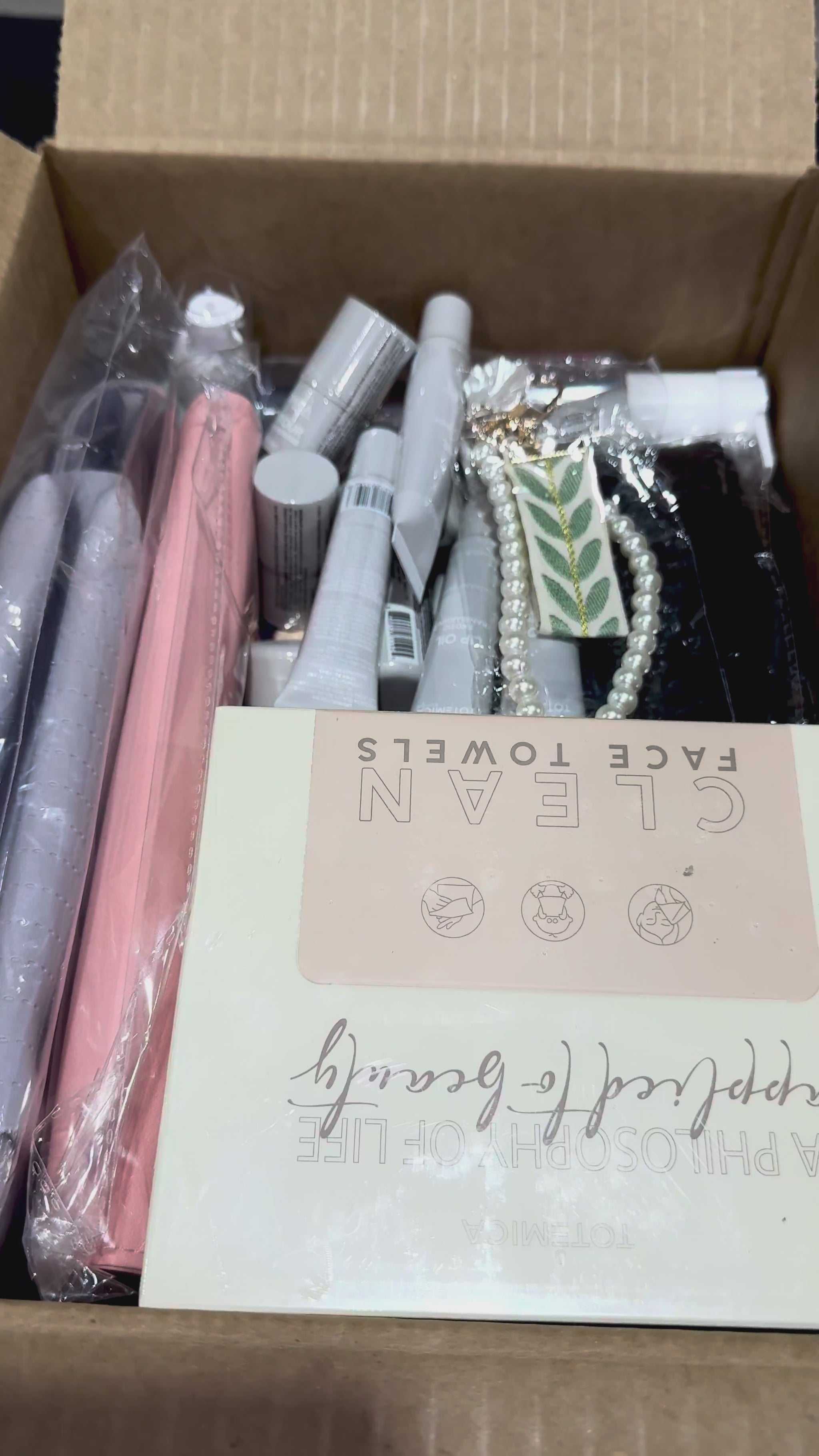 Assorted Wholesale Mixed Box #2 - Totemica | Wholesale Makeup