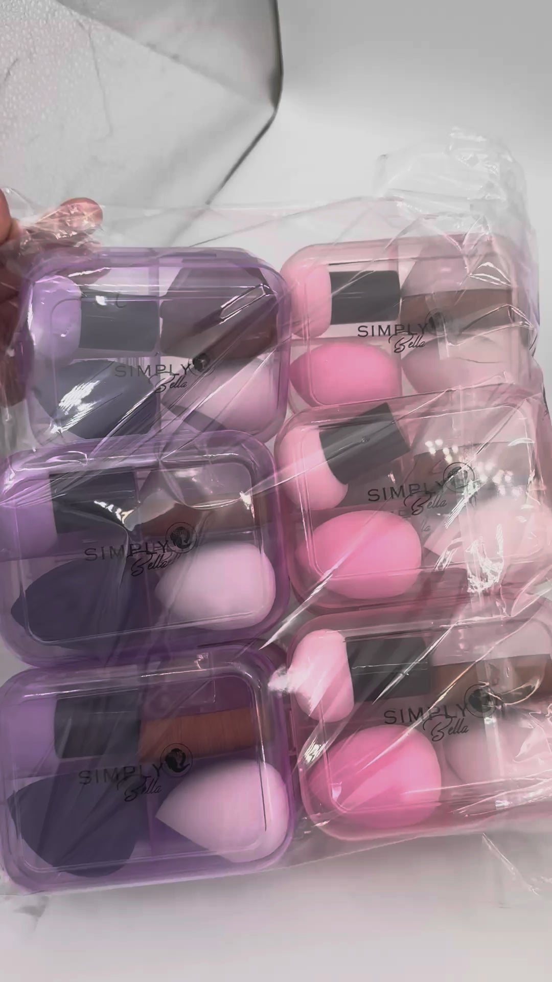 Sponge And Kabuki Brush - Simply Bella | Wholesale Makeup