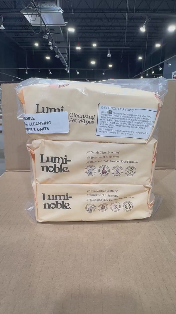 Cleansing Pet Wipes - Lumi-Noble | Wholesale Makeup