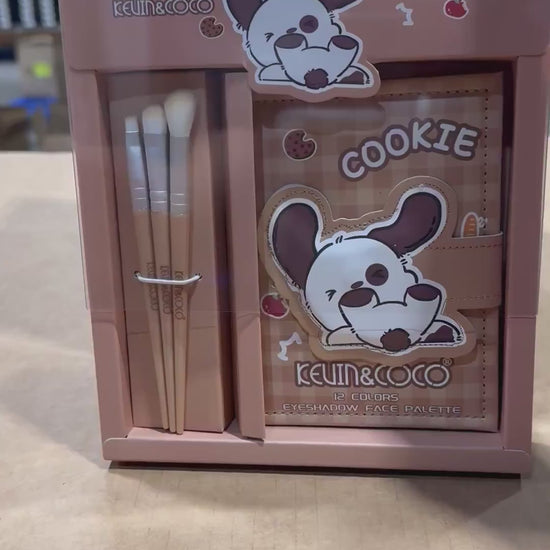 Cookie Eyeshadow Palette With Brushes Kevin & Coco | Wholesale Makeup