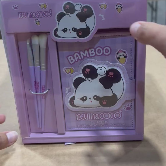 Bamboo Eyeshadow Palette With Brushes Kevin & Coco | Wholesale Makeup