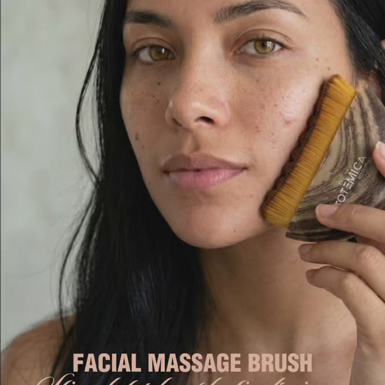 Massage Brush - Totemica | Wholesale Makeup