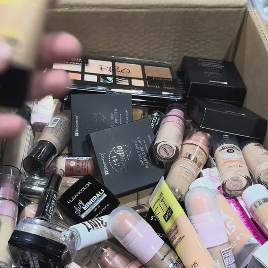Assorted Powder, Foundation & Concealer | Wholesale Makeup
