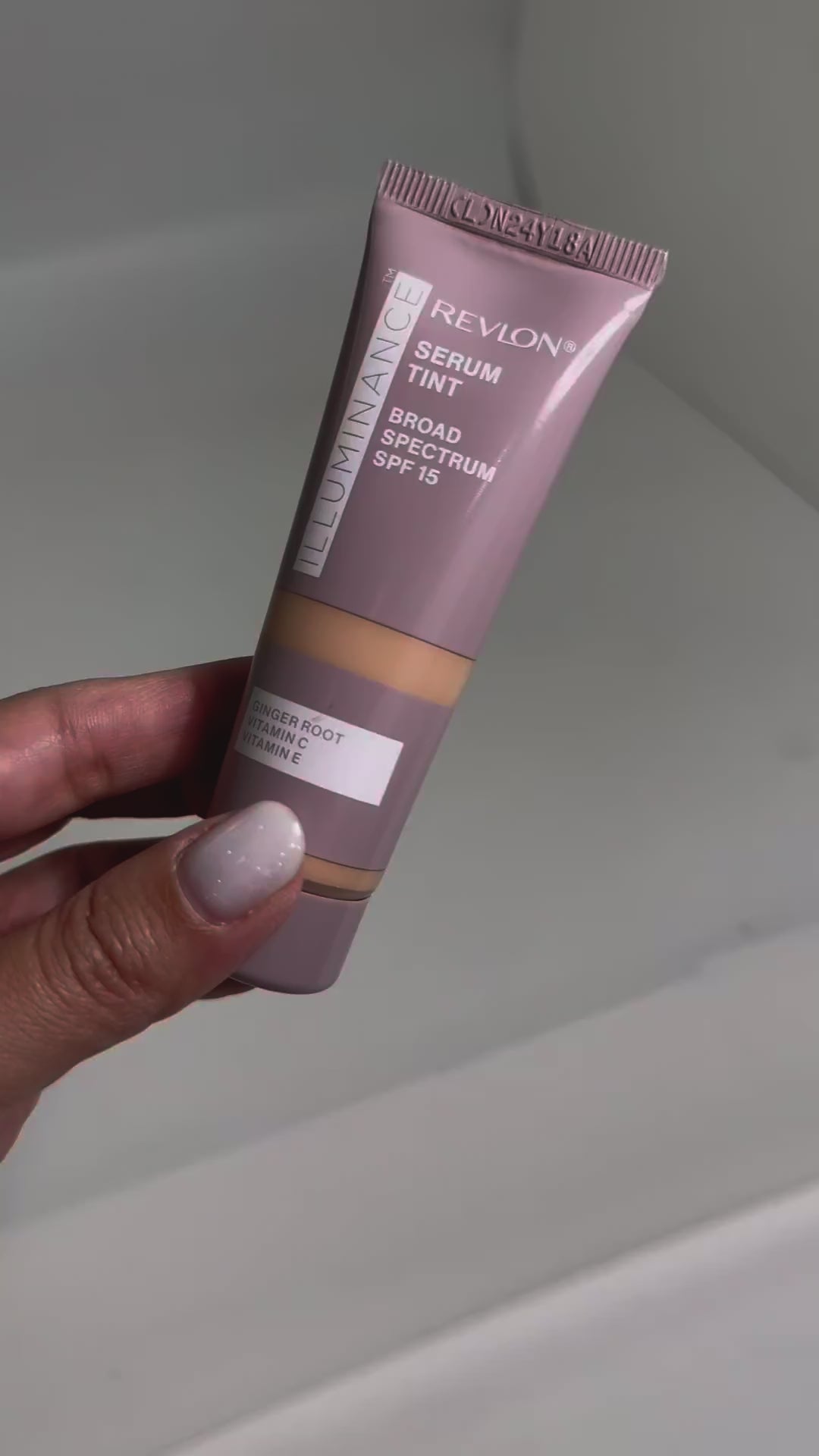 Illuminance Triple Hyaluronic Acid Tinted Revlon | Wholesale Makeup