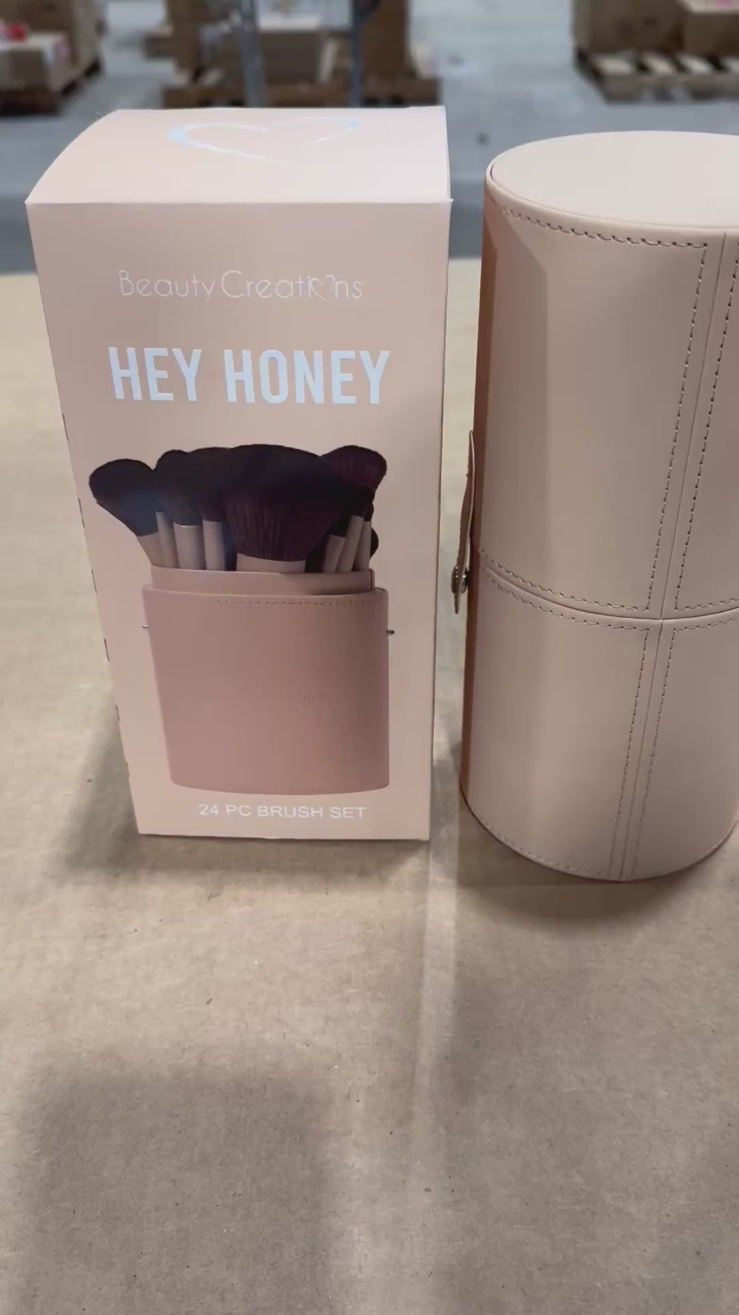 Hey Honey 24 Pc Brush - Beauty Creations | Wholesale Makeup