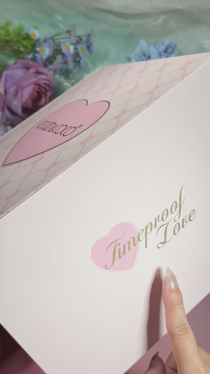 Cosmetic Set Pink Box - Kevin & Coco | Wholesale Makeup