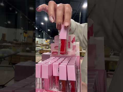 Fascinating Lips Plump Lip Oil Simply Bella | Wholesale Makeup